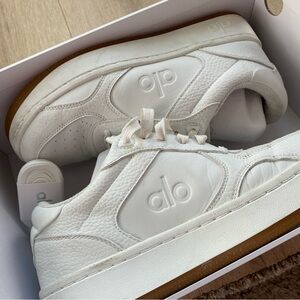 ALO Recovery mode sneaker